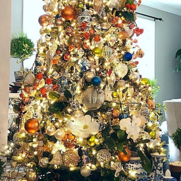 Frontgate ginger jar accent ornaments (12 total, 2 sets of 6) - Picture 3 of 11